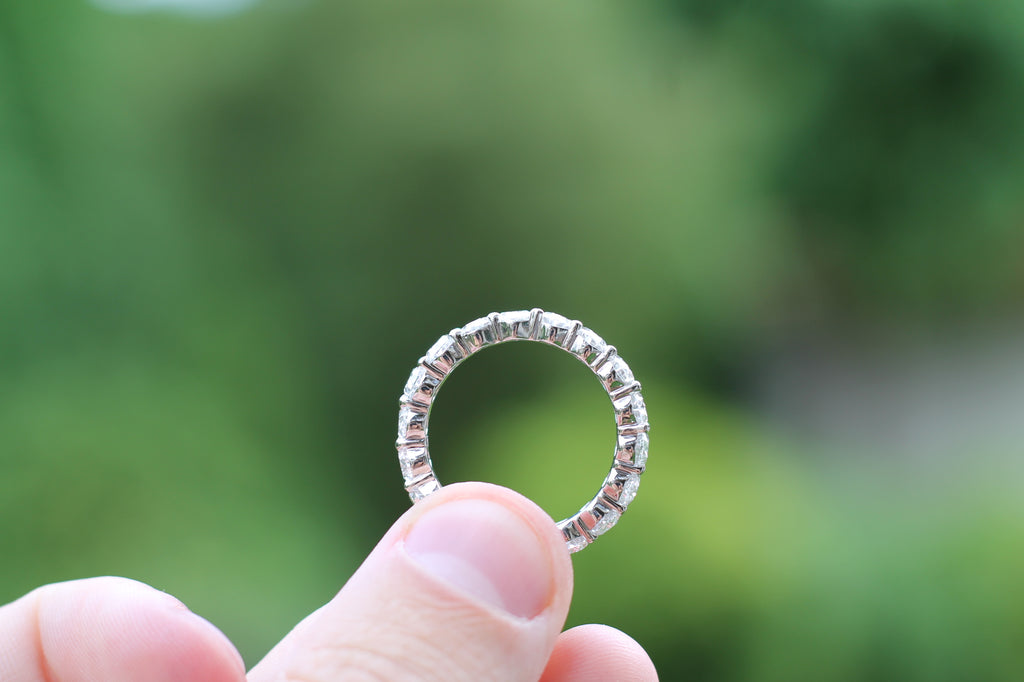 Oval Cut Diamond Eternity Band Ring | 14k White Gold