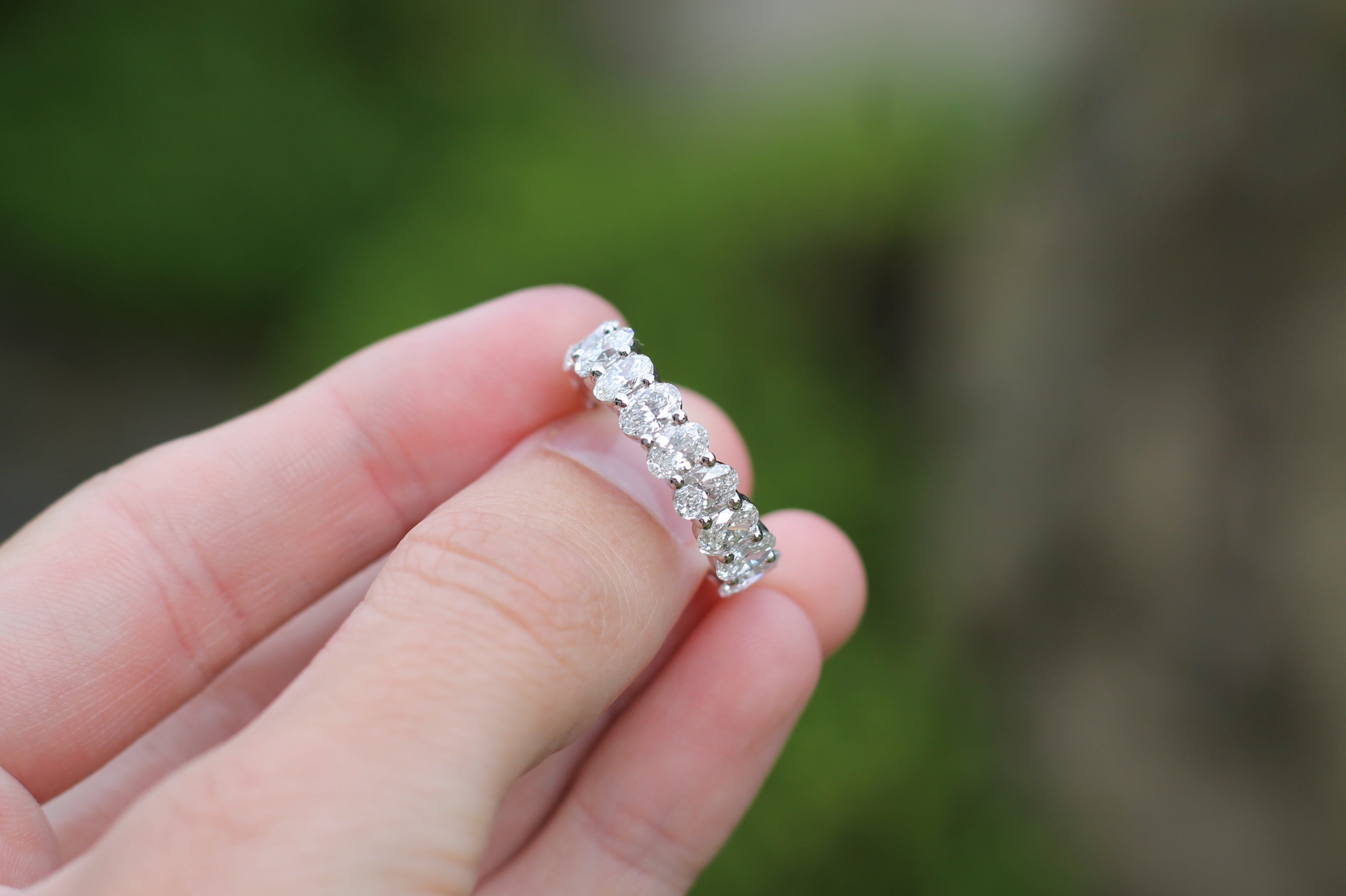 Oval Cut Diamond Eternity Band Ring | 14k White Gold