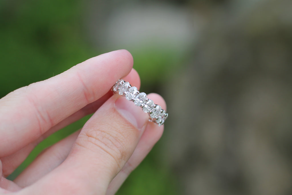 Oval Cut Diamond Eternity Band Ring | 14k White Gold