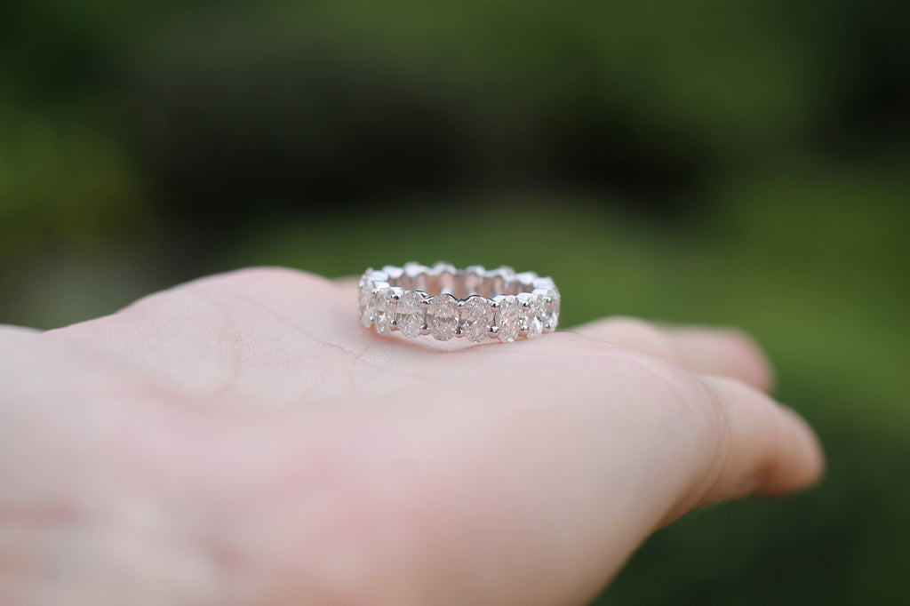 Oval Cut Diamond Eternity Band Ring | 14k White Gold