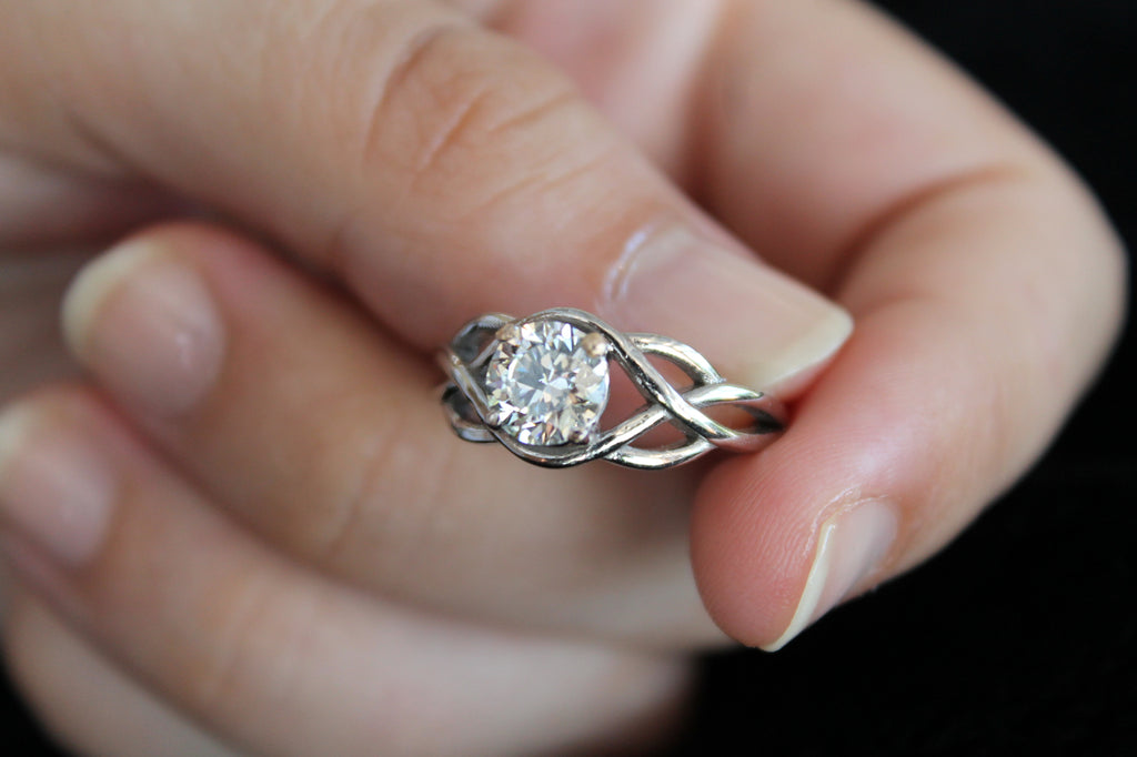 1 Carat Round Cut Solitaire Diamond Ring With Triple Twist Sides | 14k White Gold | Engagement Ring