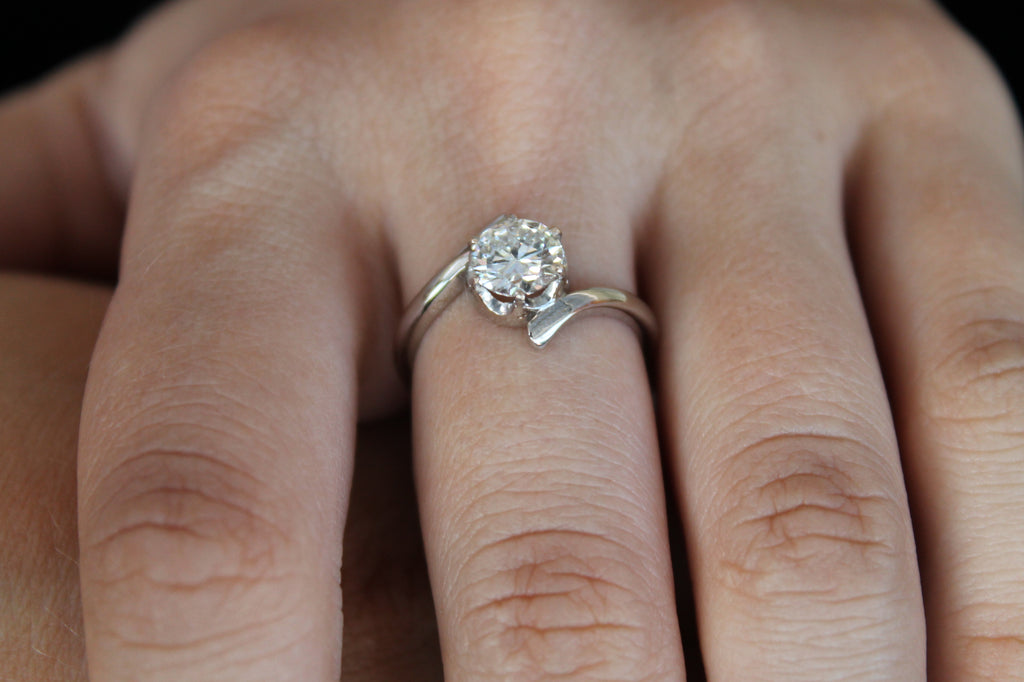 1 Carat Round Cut Solitaire Diamond Ring With Bent Sides | 14k White Gold | Engagement Ring