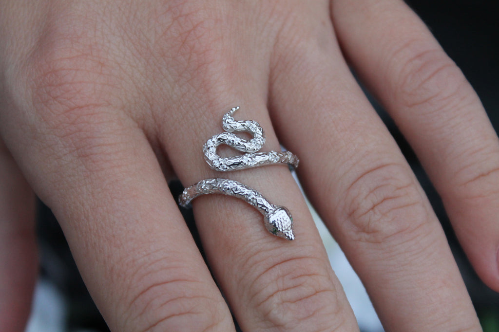 Diamond & Emerald Snake Ring | 14k White Gold | Statement Ring