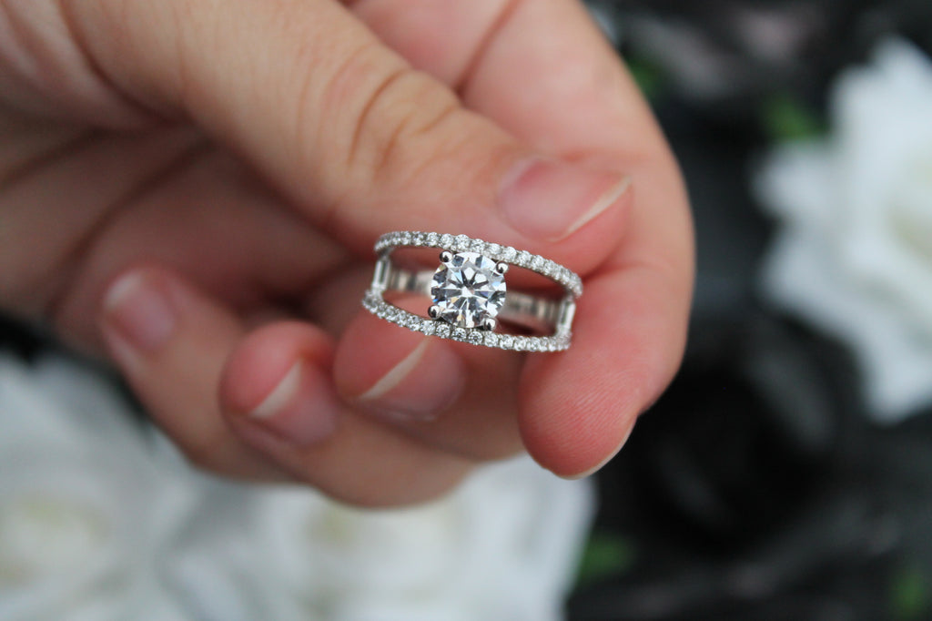 1 Carat Round Cut Diamond Ring With Split Sides | 14k White Gold | Engagement Ring