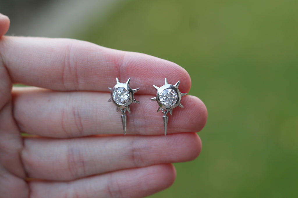 2 Carat Round Diamond Spike Earrings | 14k White Gold