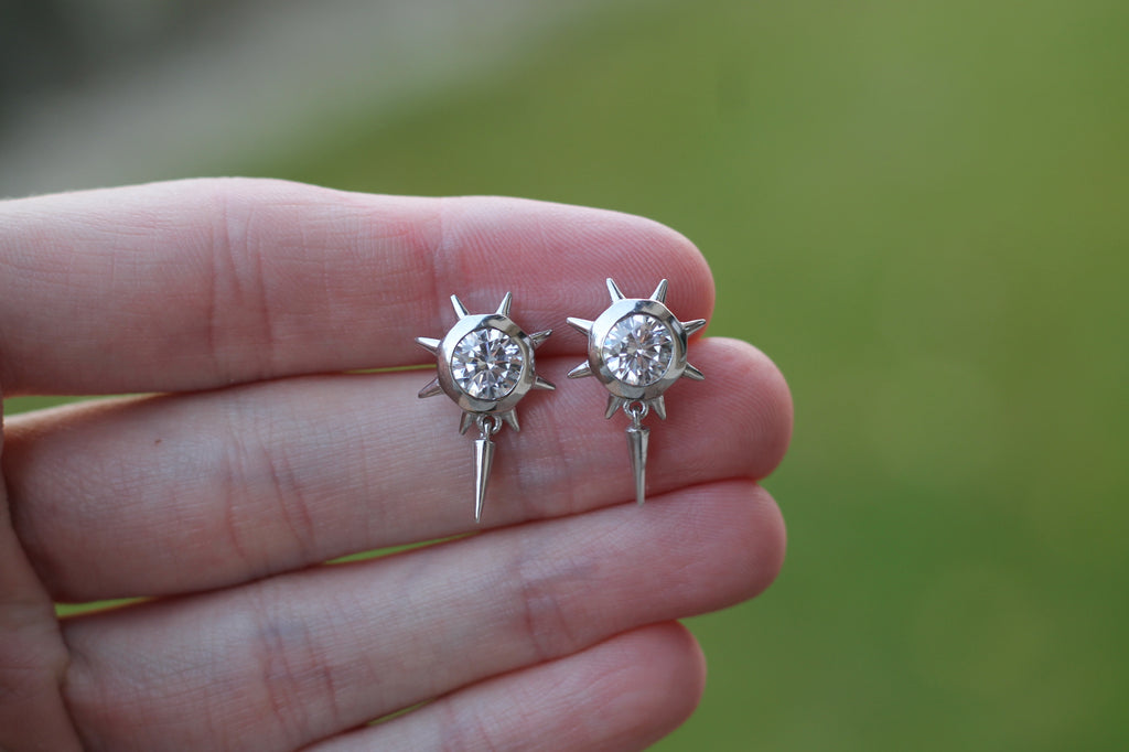 2 Carat Round Diamond Spike Earrings | 14k White Gold