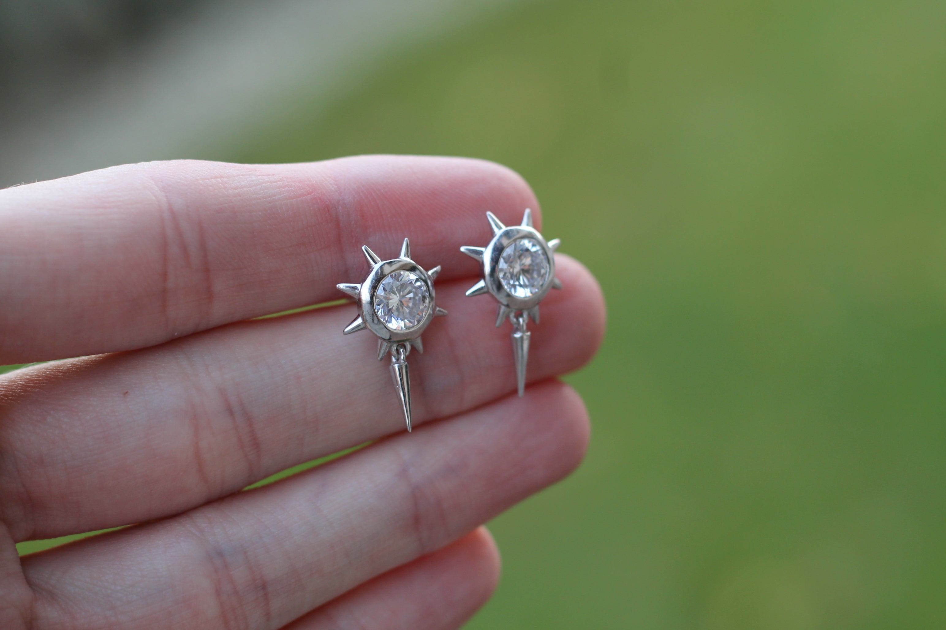 2 Carat Round Diamond Spike Earrings | 14k White Gold