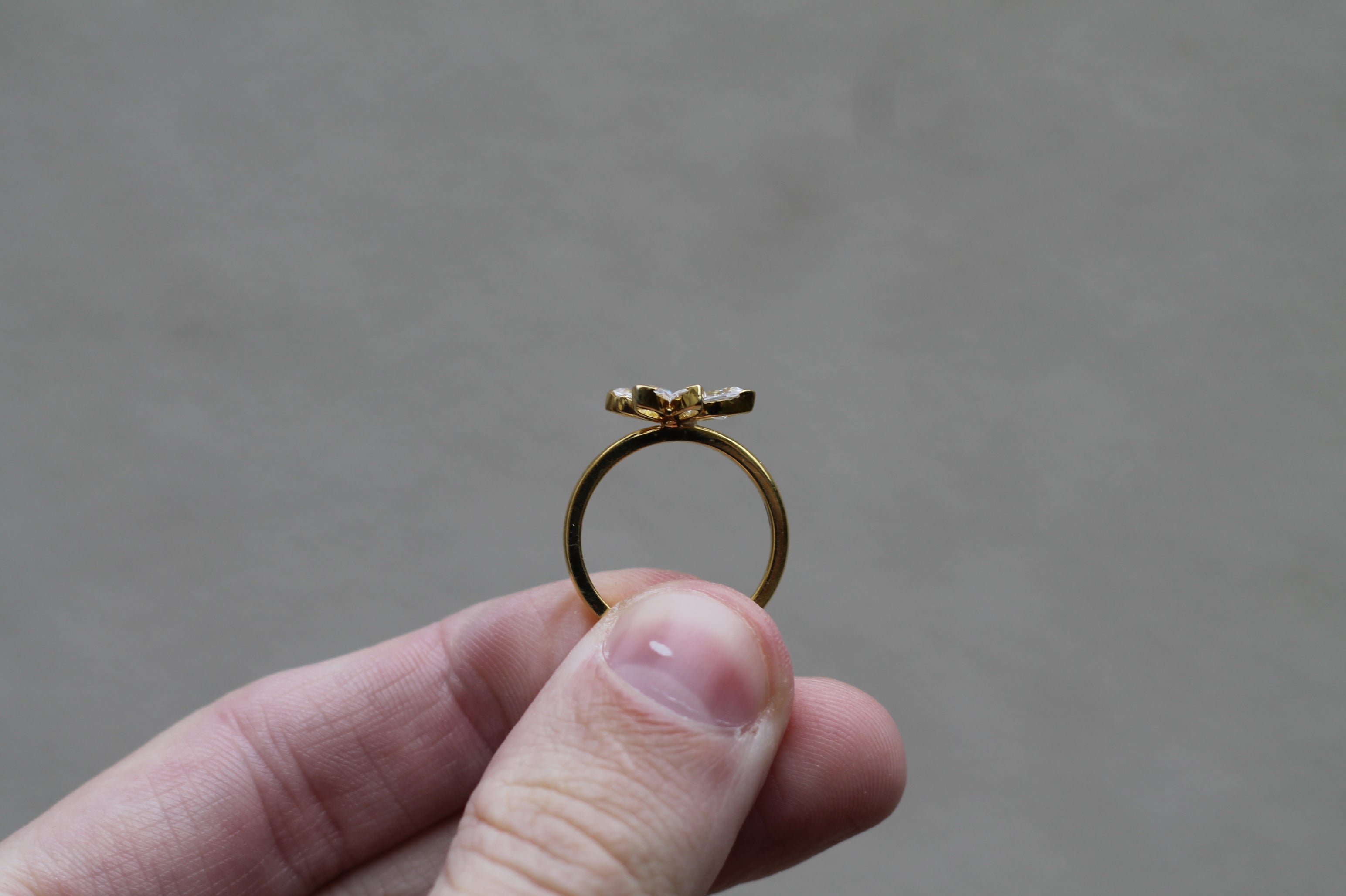 2.1 Carat Diamond Flower Ring | 14k Yellow Gold | Engagement Ring