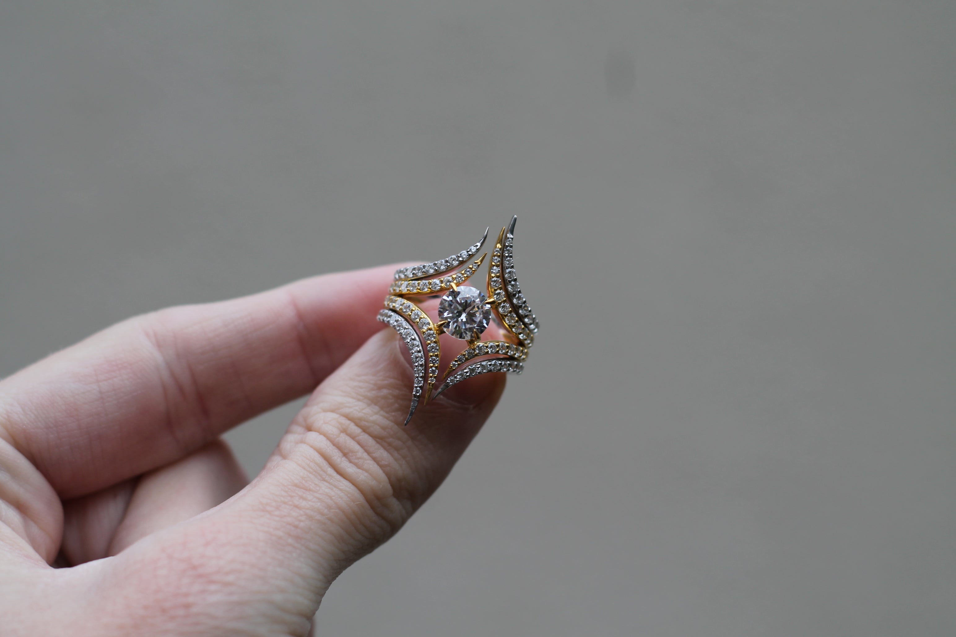 1 Carat Round Cut Center Diamond Two Color Spike Ring | 14k White & Yellow Gold | Statement Ring