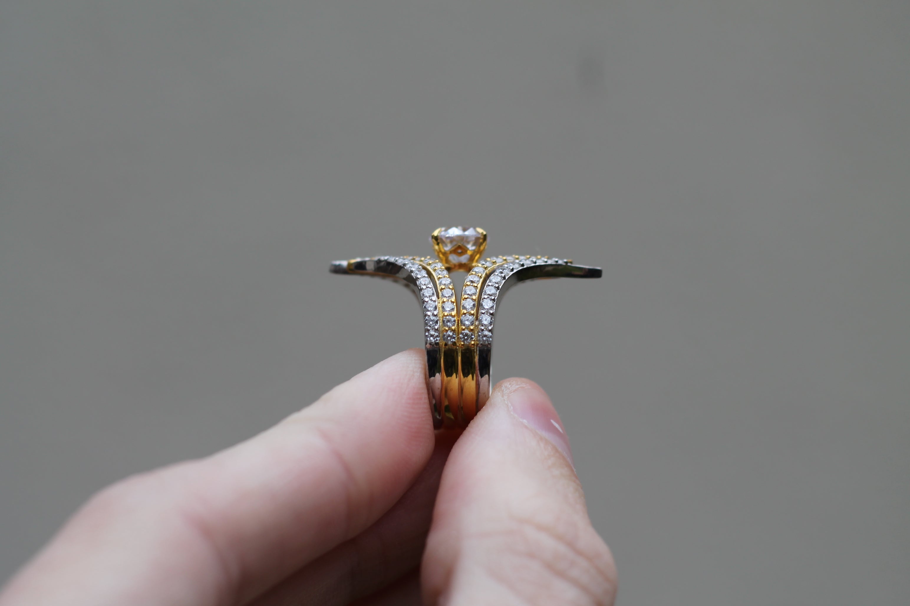 1 Carat Round Cut Center Diamond Two Color Spike Ring | 14k White & Yellow Gold | Statement Ring