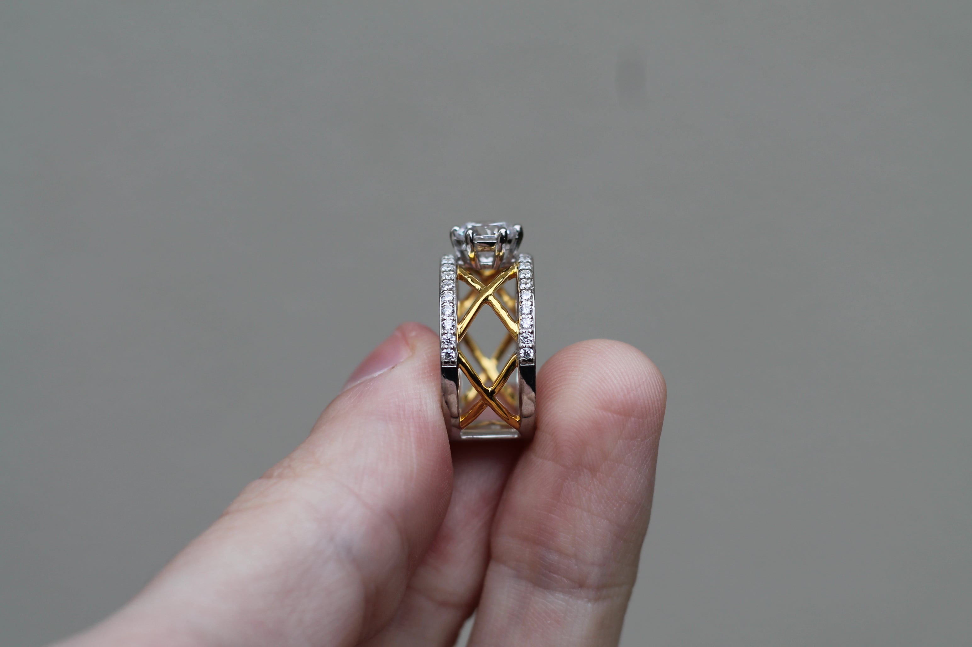 1 Carat Round Cut Center Diamond Two Color "Mesh" Ring | 14k White & Yellow Gold | Statement Engagement Ring