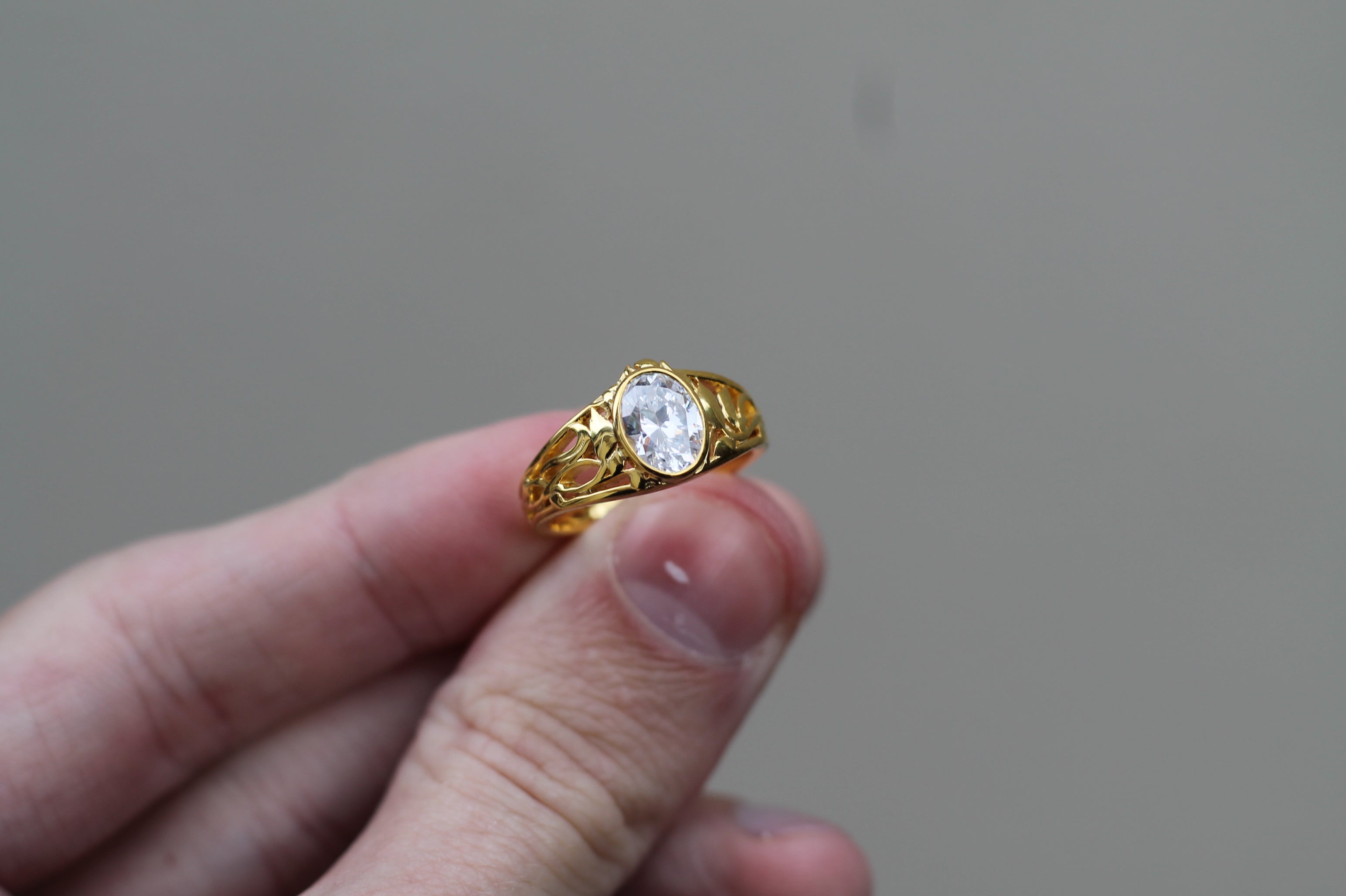 1 Carat Oval Cut Diamond "Forest" Ring | 14k Yellow Gold | Engagement Signet Style Ring