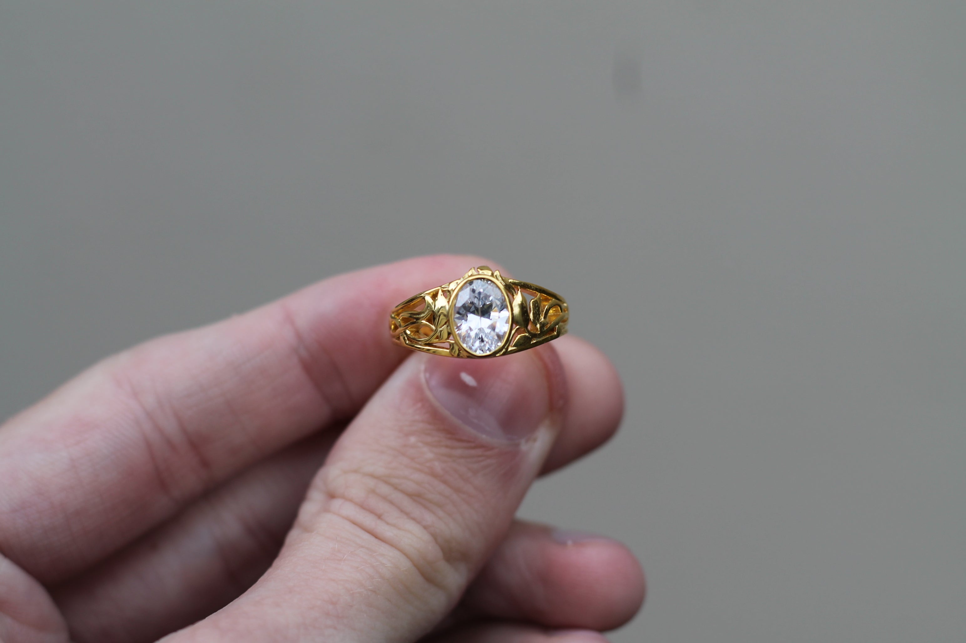 1 Carat Oval Cut Diamond "Forest" Ring | 14k Yellow Gold | Engagement Signet Style Ring