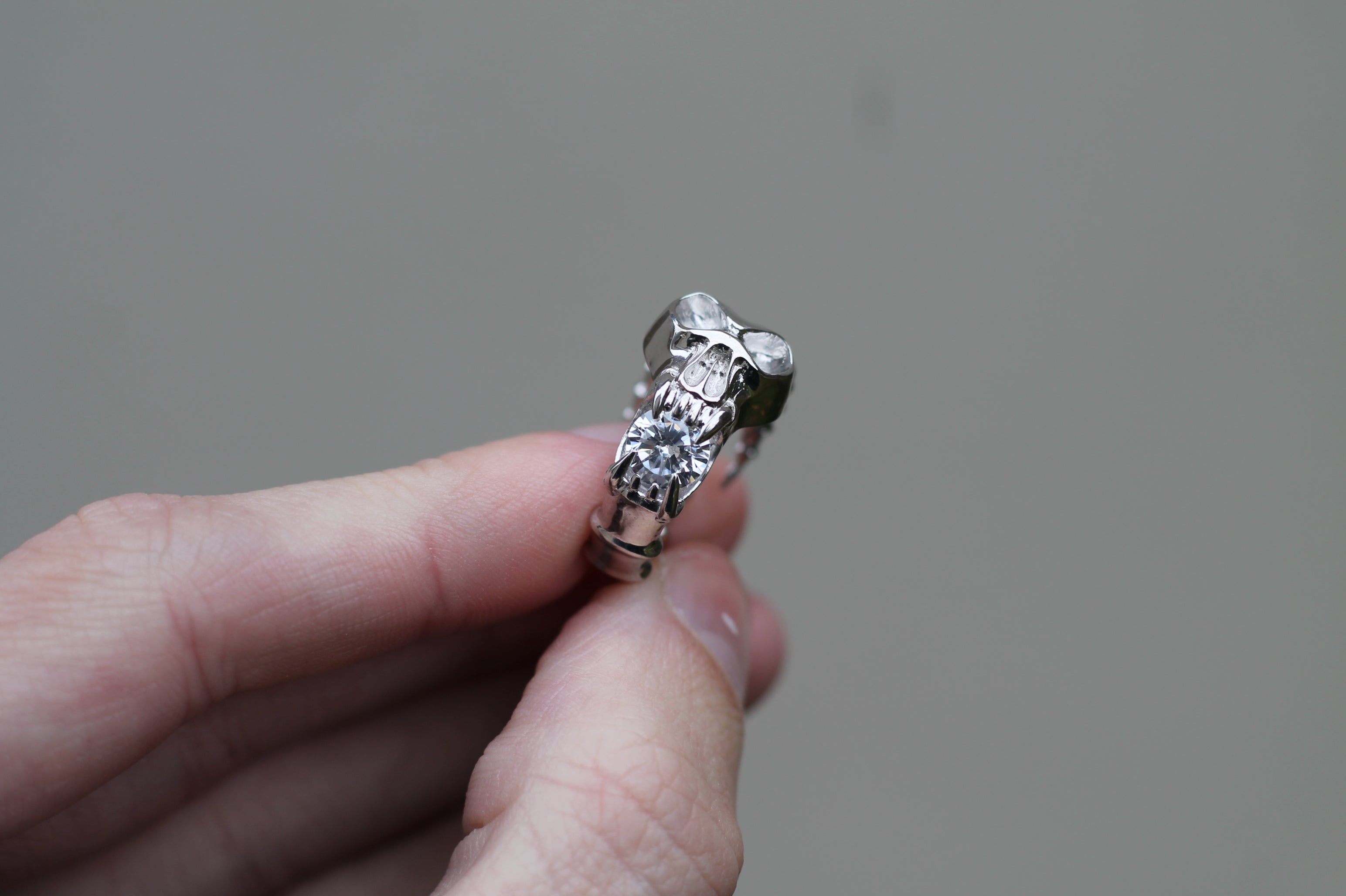 1 Carat Round Diamond Screaming Skull Ring | 14k White Gold | Statement Ring