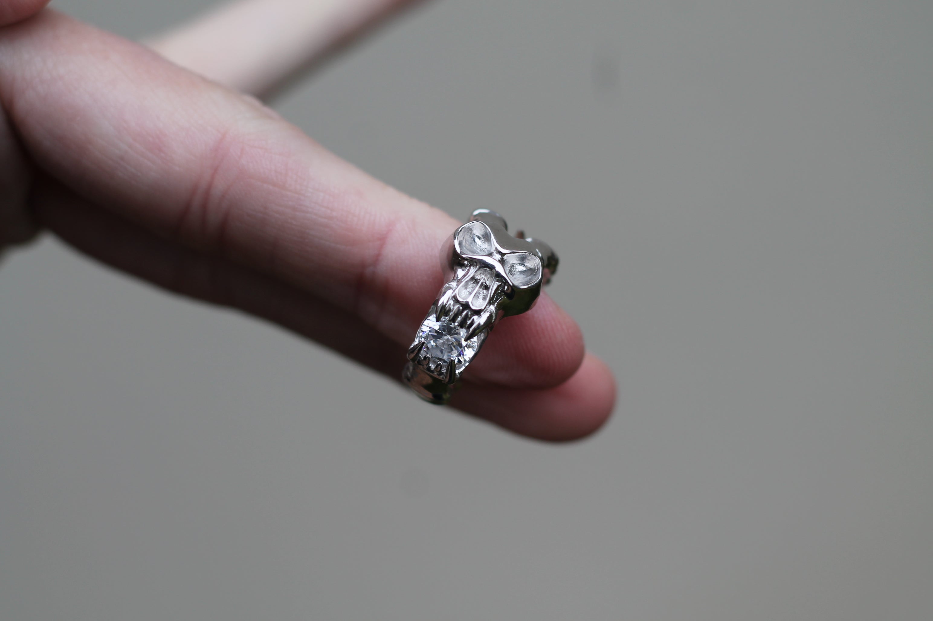 1 Carat Round Diamond Screaming Skull Ring | 14k White Gold | Statement Ring
