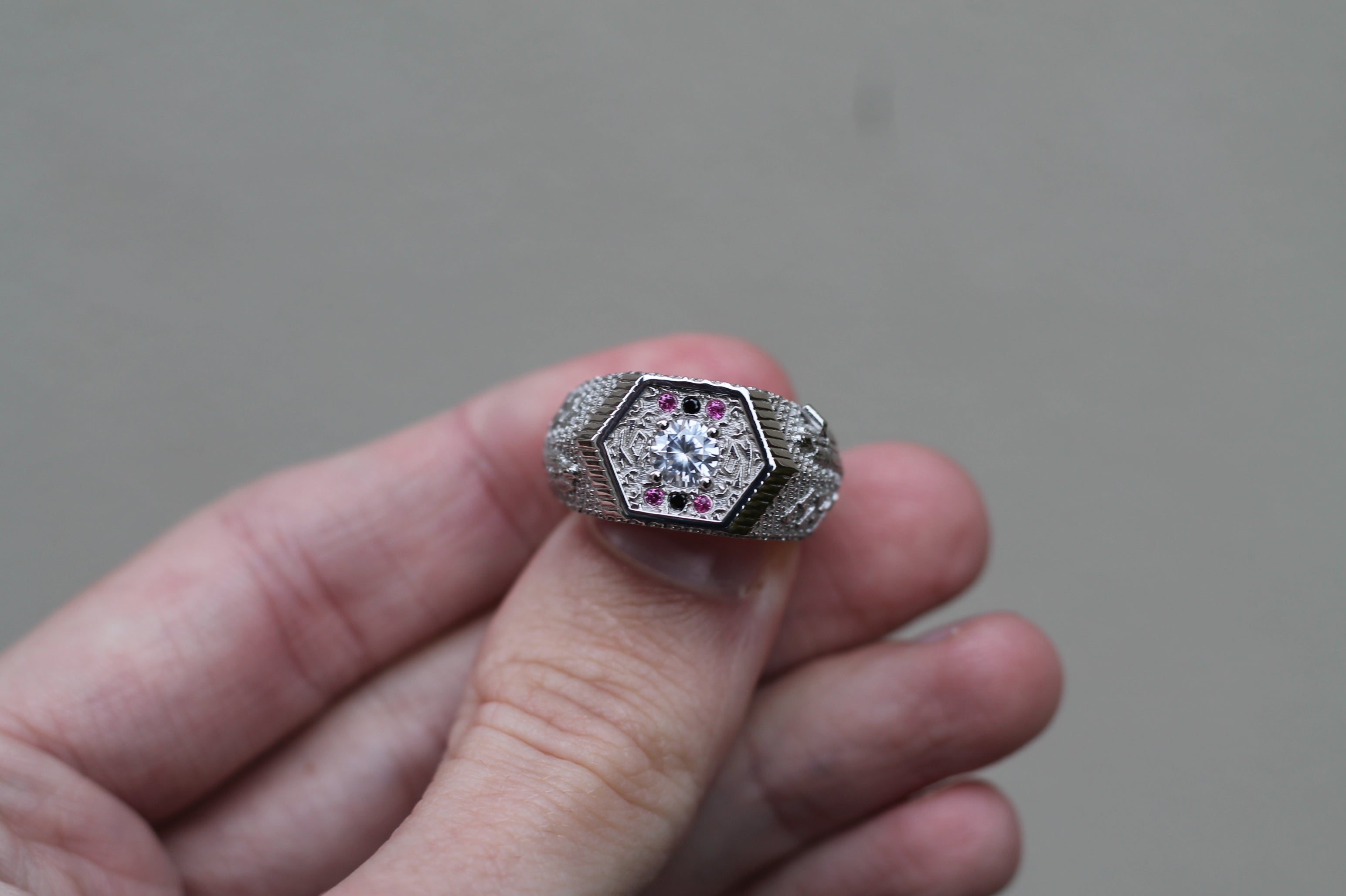 1 Carat Round Diamond "Knight" Ring | 14k White Gold | Statement Ring