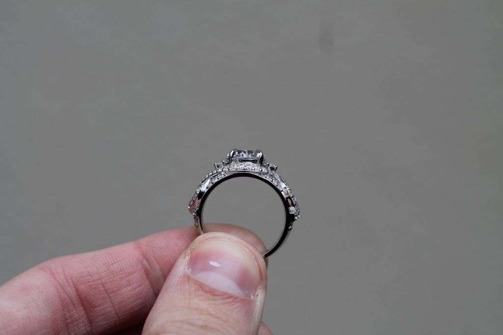 1 Carat Round Cut Diamond Intertwined Ring | 14k White Gold | Engagement Ring
