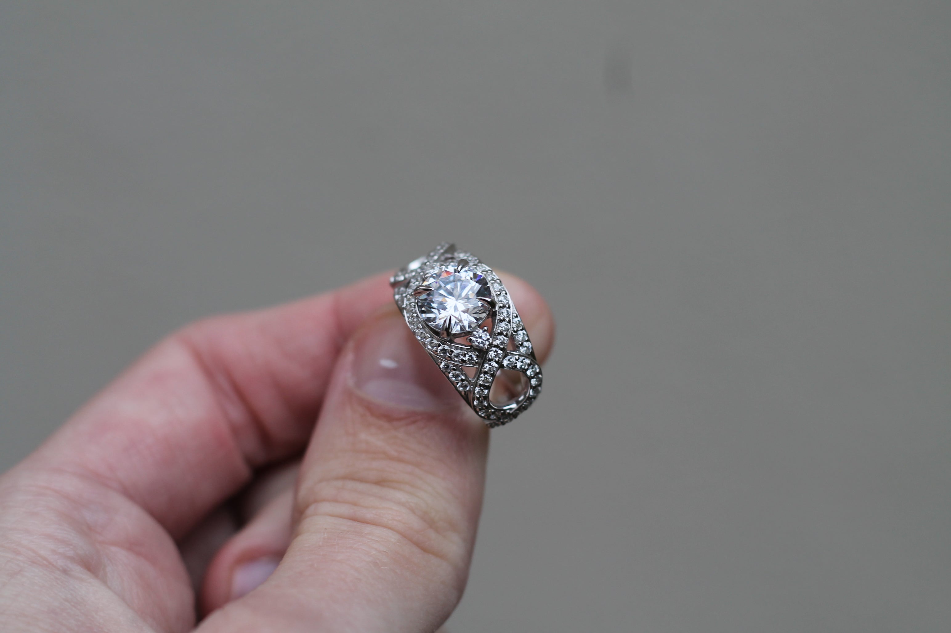 1 Carat Round Cut Diamond Intertwined Ring | 14k White Gold | Engagement Ring
