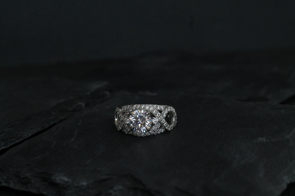 1 Carat Round Cut Diamond Intertwined Ring | 14k White Gold | Engagement Ring