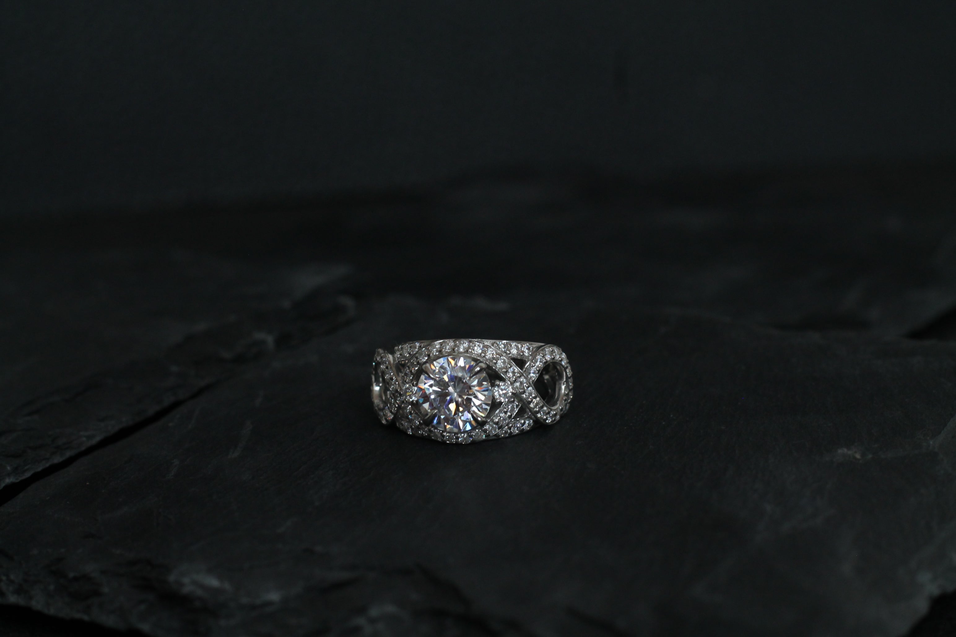 1 Carat Round Cut Diamond Intertwined Ring | 14k White Gold | Engagement Ring