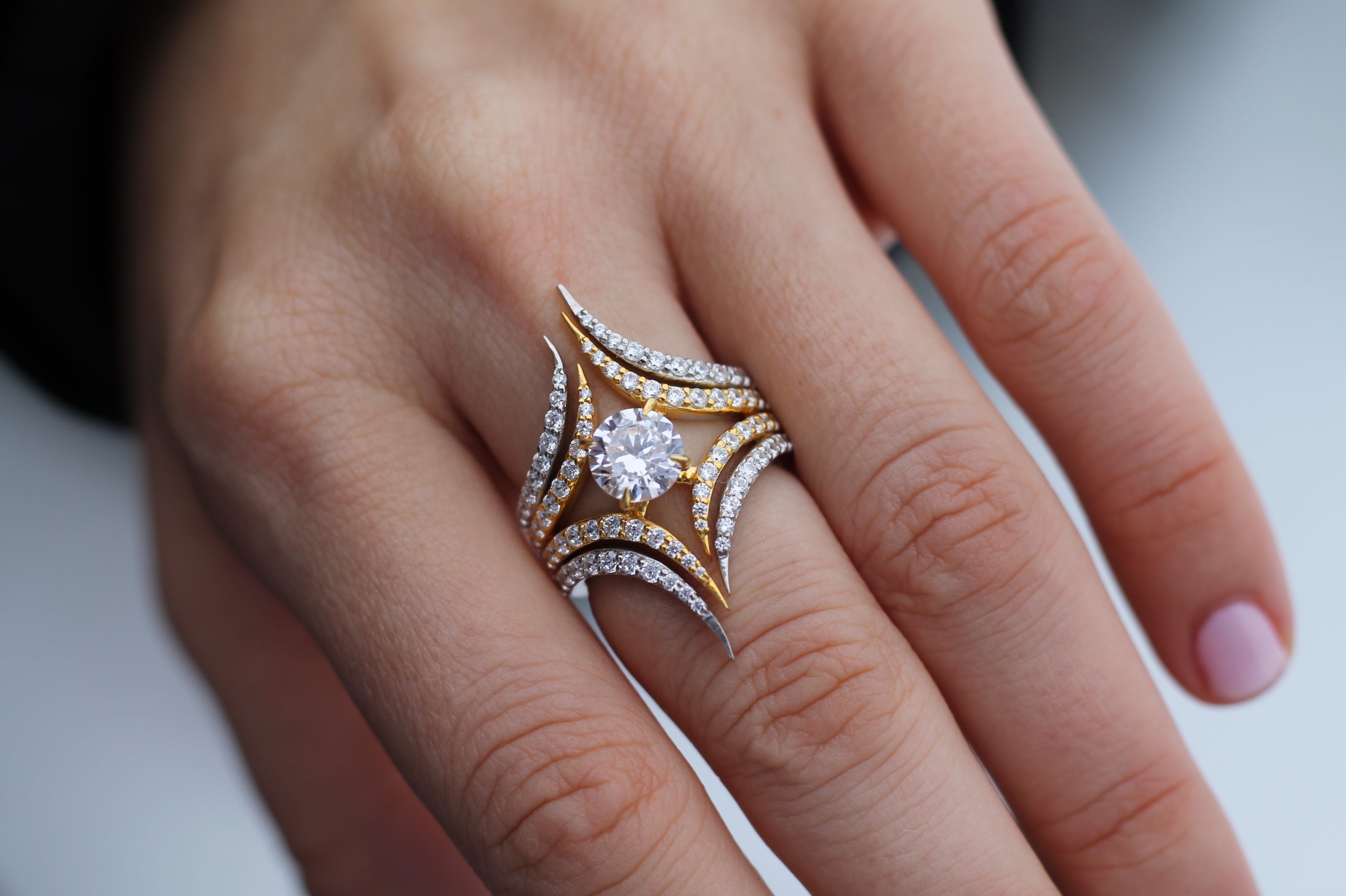 1 Carat Round Cut Center Diamond Two Color Spike Ring | 14k White & Yellow Gold | Statement Ring