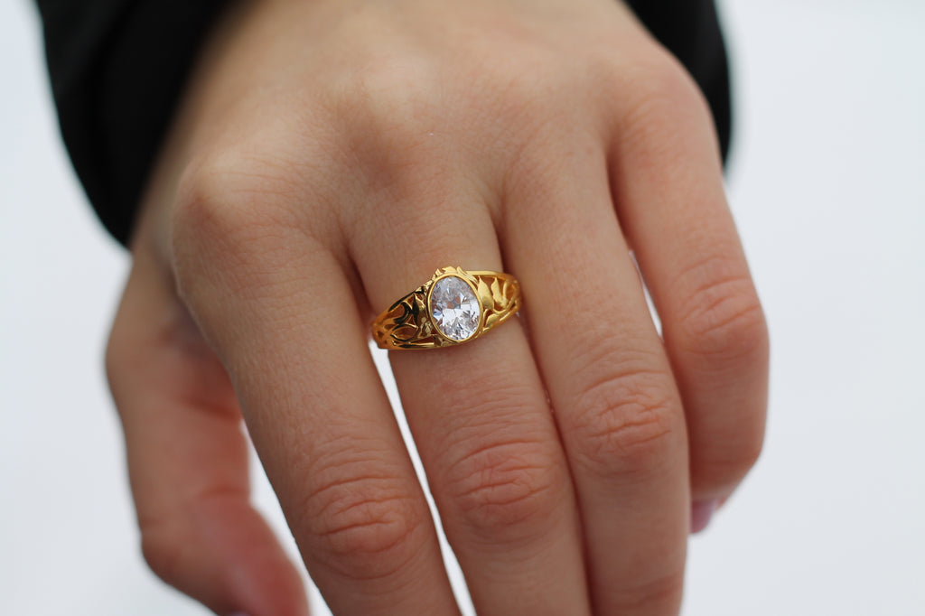 1 Carat Oval Cut Diamond "Forest" Ring | 14k Yellow Gold | Engagement Signet Style Ring