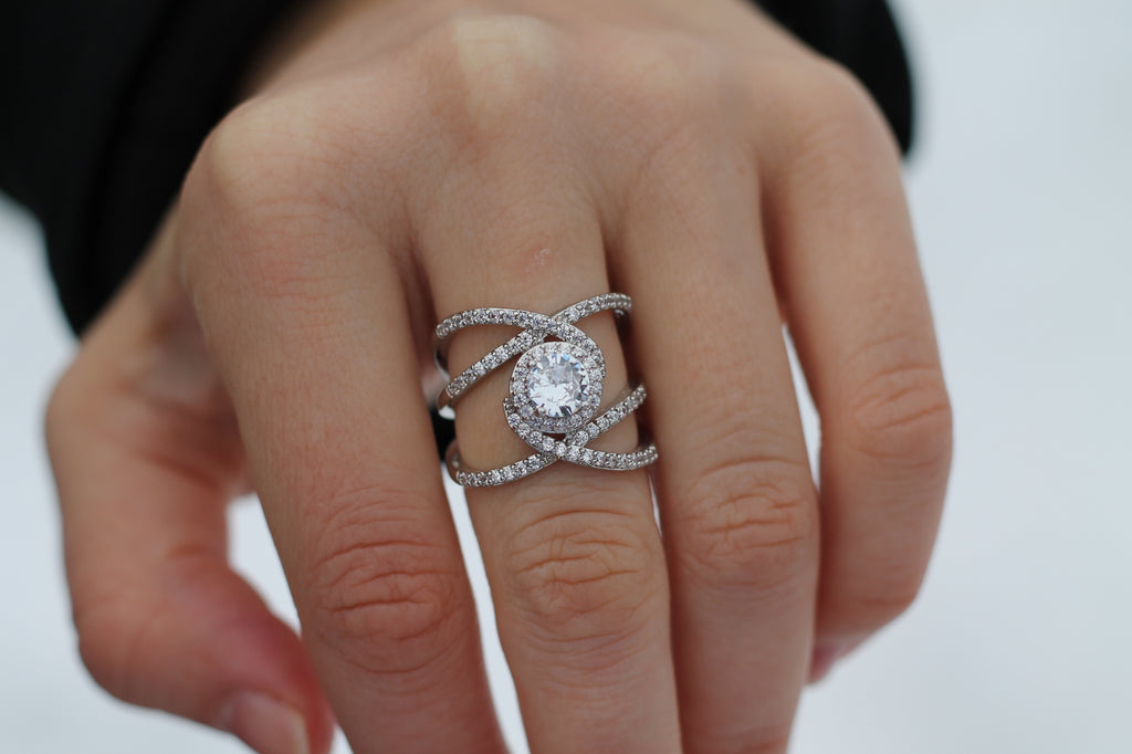 1 Carat Round Cut Center Diamond "Strings" Ring | 14k White Gold | Statement Ring