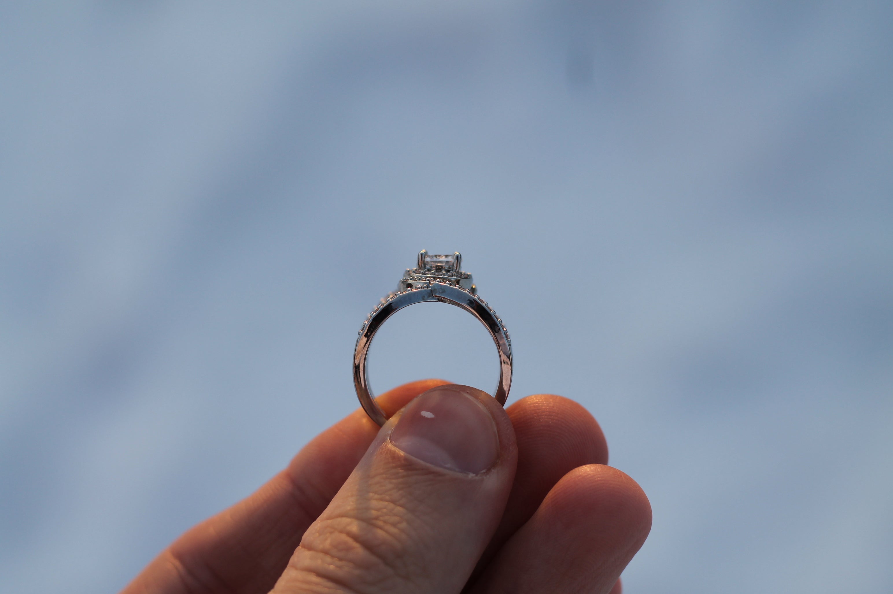 1 Carat Round Cut Center Diamond "Strings" Ring | 14k White Gold | Statement Ring