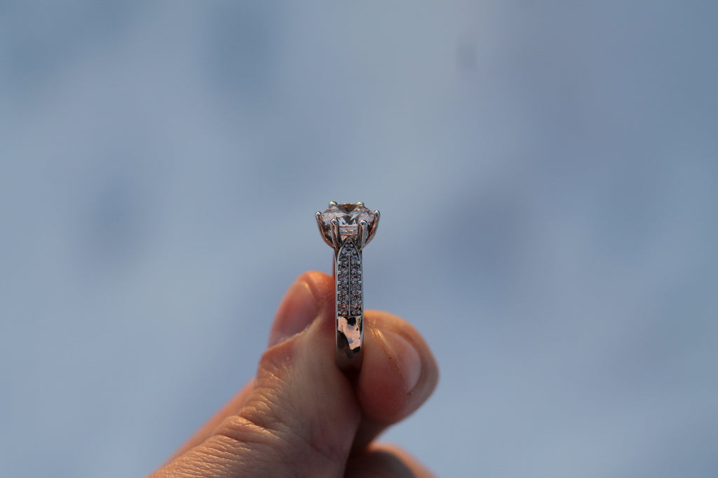 1 Carat Round Cut Solitaire Diamond Ring With Double Line Shoulders | 14k White Gold | Engagement Ring