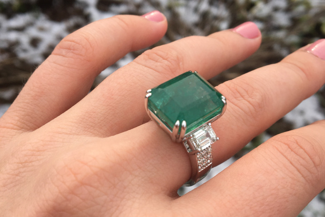 12 Carat Emerald Ring