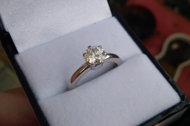 Simple 1 Carat Solitaire Diamond Ring