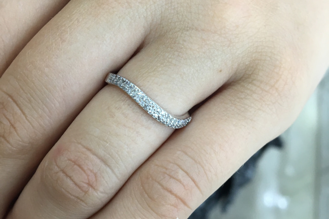 Mini Wave Diamond Ring