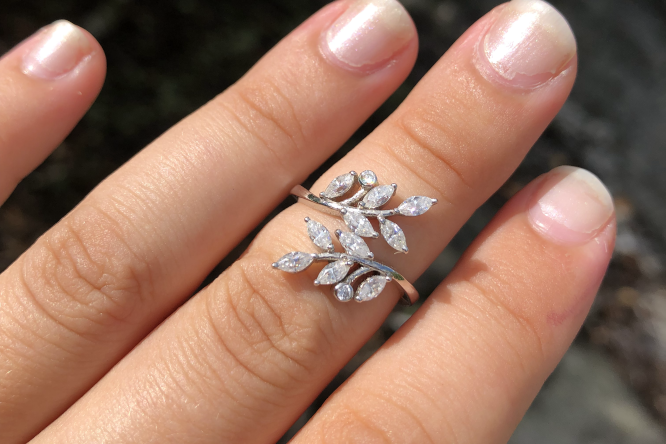 Leaf And Flower Diamond Ring